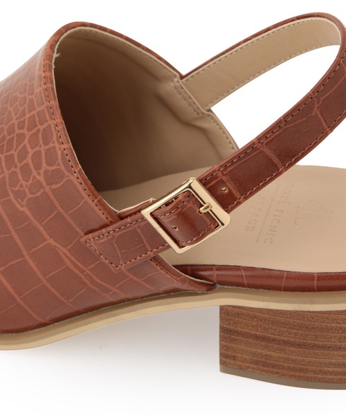 ROPE' PICNIC（ロペピクニック）の「クロコ型押しサボサンダル（サンダル・レディース・ブラック/キャメル・23.0cm/23.5cm/24.0cm/24.5cm）」の8枚目の写真