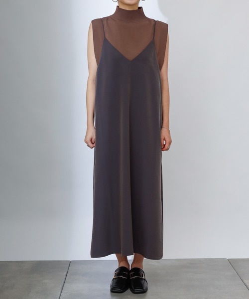 COLONY 2139（コロニートゥーワンスリーナイン）の「マットサテンキャミワンピース（ワンピース・レディース・チャコールグレー/ベージュ/グリーン・FREE）」の15枚目の写真