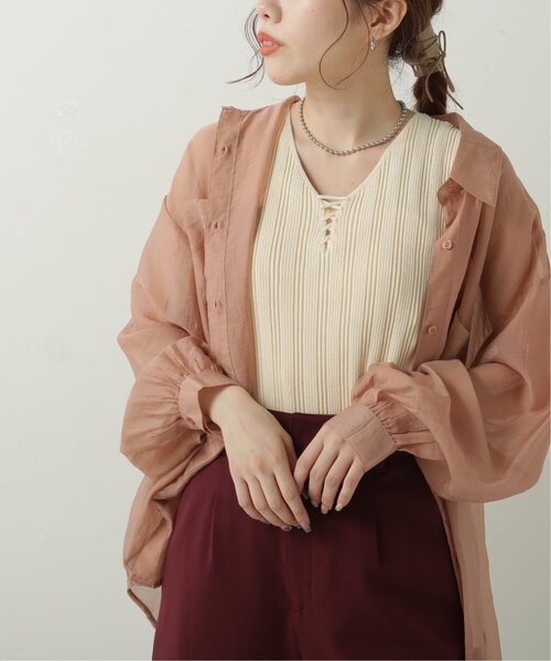 RAY CASSIN(レイカズン)の「フロントレースアップニットタンク(ニット/セーター・レディース・キャメル/スミクロ/キナリ・FREE)」の15枚目の写真