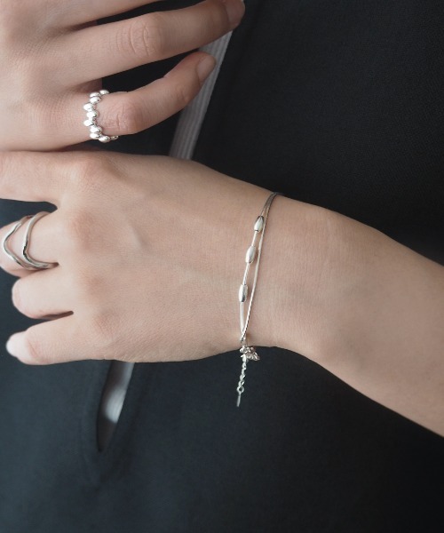 Jenny BY IMMANOEL（ジェニーバイイマノエル）の「silver925 2連デザインブレス（ブレスレット・レディース・シルバー/ゴールド・FREE）」の3枚目の写真
