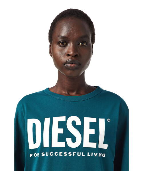 DIESEL（ディーゼル）の「レディース サステナブル コットン ワンピース ディーゼル ロゴ 長袖（ワンピース・レディース・ダークグリーン/ブラック/ホワイト・LARGE/SMALL/X-SMALL/MEDIUM）」の9枚目の写真