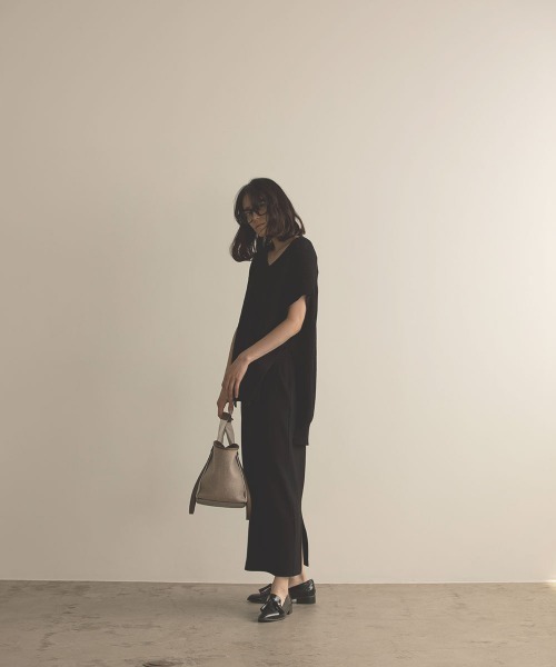 marjour(マージュール)の「STRETCH ROUGH SKIRT(スカート・レディース・ブラック/オレンジ・M)」の17枚目の写真