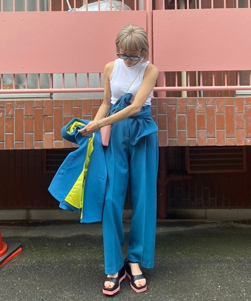 AMAIL(アマイル)の「Happy ribbon 2way パンツ(スラックス・レディース・ブラウン/ブルー・S/M)」の9枚目の写真