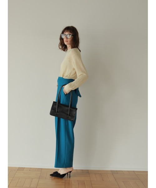 AMAIL(アマイル)の「Happy ribbon 2way パンツ(スラックス・レディース・ブラウン/ブルー・S/M)」の3枚目の写真