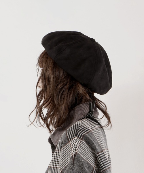 Sense of Grace（センスオブグレース）の「FK SUEDE BERET フェイクスェード ベレー帽（ハンチング/ベレー帽・レディース・アイボリー/ベージュ/ブラウン/ブラック/グレー・FREE）」の3枚目の写真