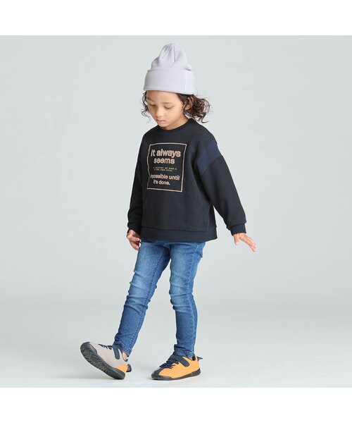 BREEZE(ブリーズ)の「ボックスロゴトレーナー(スウェット・キッズ・ブラック/キャメル/ライム・100/110/120/140/90/130/150)」の4枚目の写真