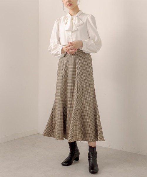 OLIVE des OLIVE（オリーブデオリーブ）の「【人気アイテム再入荷】履き心地が楽で美シルエット。ハイウエストマーメイドスカート（スカート・レディース・ピンクベージュ/ブラウン/ダークベージュ/ブラック/ライトブラウン/スミクロ・FREE）」の22枚目の写真