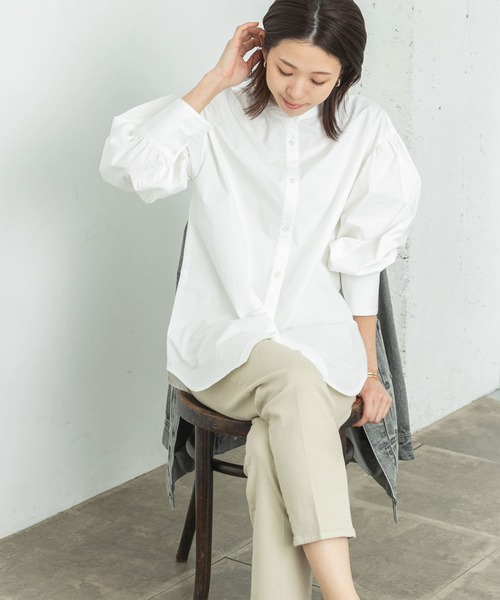 URBAN RESEARCH Sonny Label（アーバンリサーチサニーレーベル）の「バンドカラーパフスリーブブラウス（シャツ/ブラウス・レディース・オフホワイト/ブラック/ブルー・FREE）」の12枚目の写真
