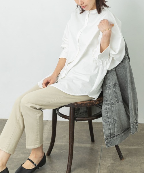 URBAN RESEARCH Sonny Label（アーバンリサーチサニーレーベル）の「バンドカラーパフスリーブブラウス（シャツ/ブラウス・レディース・オフホワイト/ブラック/ブルー・FREE）」の13枚目の写真