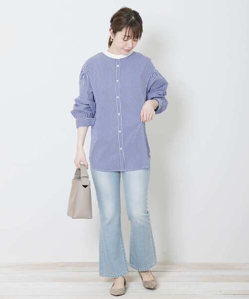 URBAN RESEARCH Sonny Label（アーバンリサーチサニーレーベル）の「バンドカラーパフスリーブブラウス（シャツ/ブラウス・レディース・オフホワイト/ブラック/ブルー・FREE）」の8枚目の写真