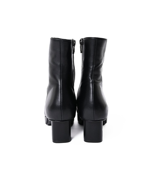 Narcissus(ナルシス)の「【OZKAN】スクエアショートブーツ(ブーツ・レディース・ホワイト/ブラック・38/35/36/37)」の5枚目の写真