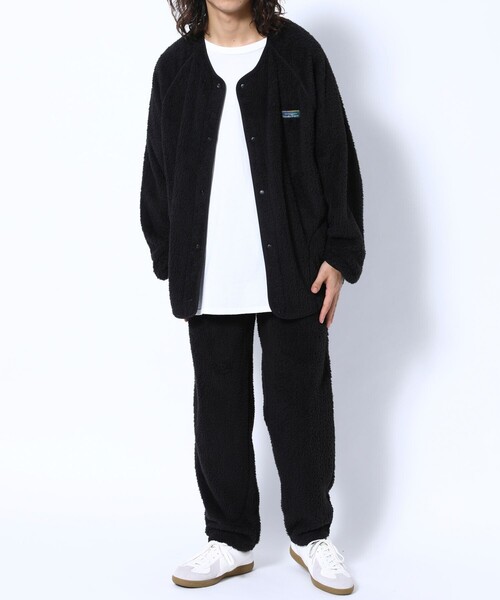 FREAK'S STORE(フリークスストア)の「WEB限定 リラックスフィット フリースセットアップ/ノーカラージャケット×イージーパンツ/カーディガン/ボアジャケット(ノーカラージャケット・メンズ・オリーブ/ベージュ/ブラック・MEDIUM/SMALL/LARGE)」の11枚目の写真