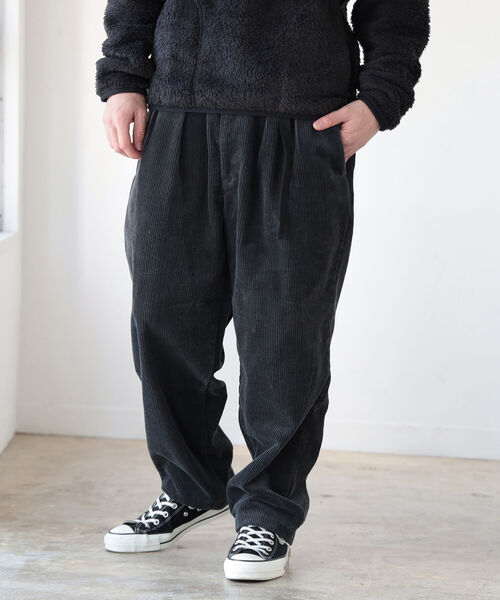 BEAMS（ビームス）の「BEAMS / ウェビング バギーパンツ（その他パンツ・メンズ・チャコールグレー/ベージュ・SMALL/MEDIUM/LARGE/X-LARGE）」の9枚目の写真