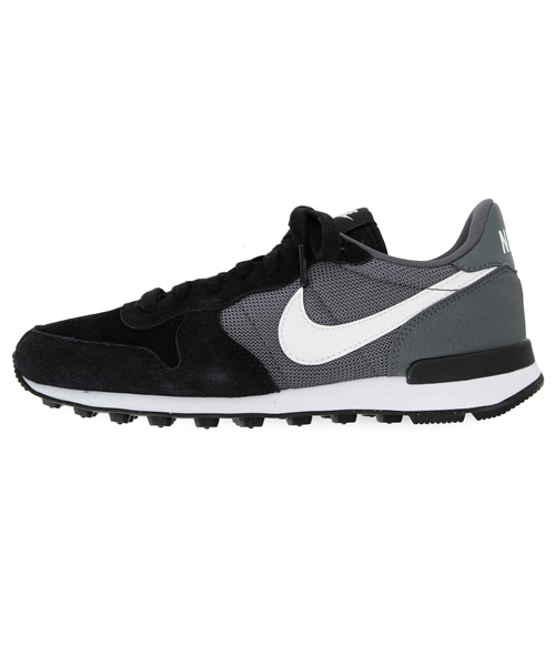 NIKE（ナイキ）の「[ナイキ]◆NIKEインターナショナリスト スニーカー ◆（スニーカー・レディース・ブラック/ピンク/ケリー・24.5cm/23cm/25cm/24cm/22.5cm/23.5cm）」の2枚目の写真