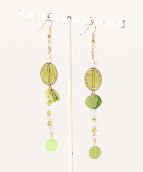tone(トーン)の「【hazeleyes】オリーブパールのロングピアス【hazeleyes-ヘーゼルアイズ】(MA)(ピアス(両耳用)・レディース・オリーブ・FREE)」の4枚目の写真