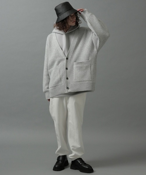 HARE（ハレ）の「ダブルポケットVカーディガン(HARE)（ニット/セーター・メンズ・ブラック/グレー/イエロー/グリーン・SMALL/MEDIUM）」の7枚目の写真