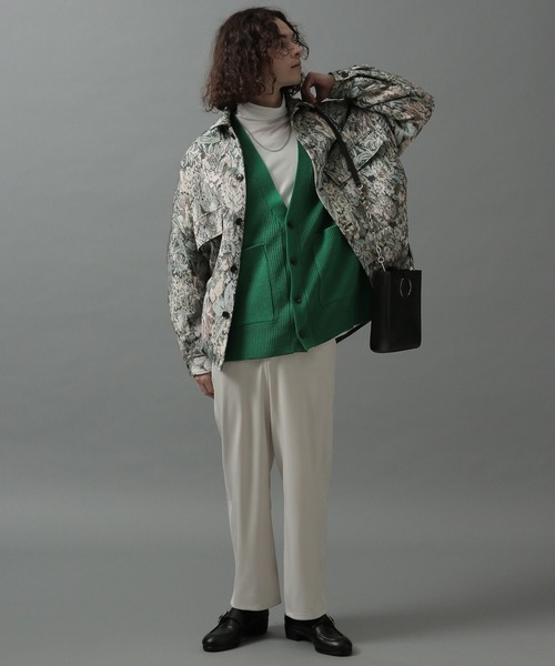 HARE（ハレ）の「ダブルポケットVカーディガン(HARE)（ニット/セーター・メンズ・ブラック/グレー/イエロー/グリーン・SMALL/MEDIUM）」の10枚目の写真