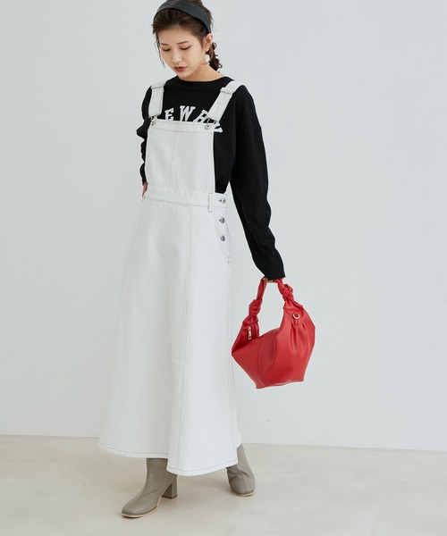 vis-`a-vis（ビサビ）の「【WEB限定】デニム＆ツイルジャンパースカート（ジャンパースカート・レディース・ホワイト/ネイビー・M/S）」の14枚目の写真