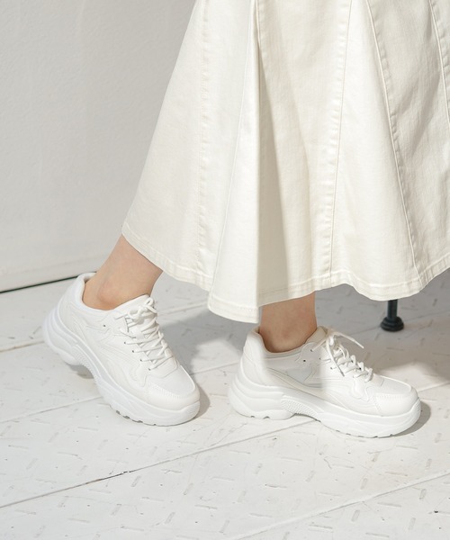 Honeys（ハニーズ）の「ダッドスニーカー（スニーカー・レディース・ブラック/ホワイト/ホワイト×ブルー/ベージュ系その他/ホワイト×グレー/ホワイト×シルバー・S/LL/M/L）」の15枚目の写真