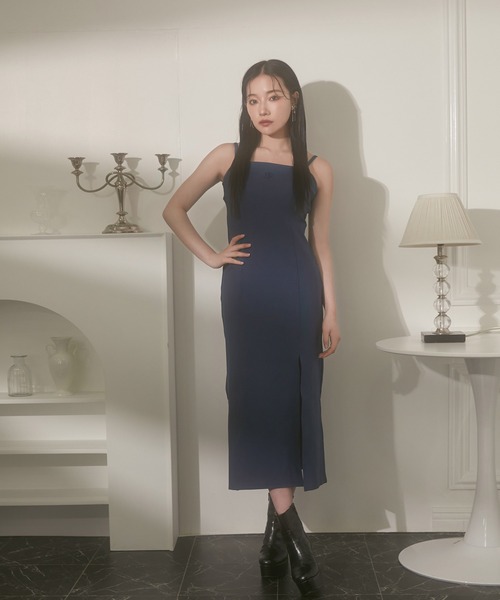 ANDGEEBEE(アンジービー)の「スリットキャミワンピ(ワンピース・レディース・ブルー/ブラック・MEDIUM)」の6枚目の写真