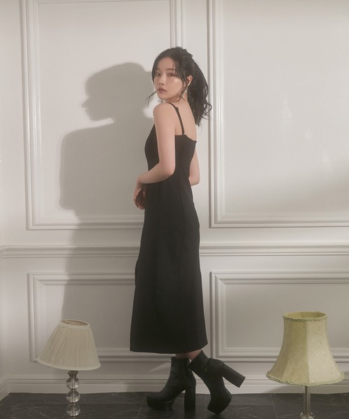 ANDGEEBEE(アンジービー)の「スリットキャミワンピ(ワンピース・レディース・ブルー/ブラック・MEDIUM)」の21枚目の写真