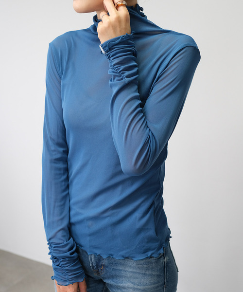 ＡＮＤＪ（アンドジェイ）の「袖シャーリングハイネックシアートップス（Tシャツ/カットソー・レディース・グリーン/ブラウン/ブラック/ピンク/グリーン系その他/ピンク系その他/アイボリー/レッド/ブルー/イエロー・M）」の7枚目の写真