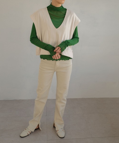 ＡＮＤＪ（アンドジェイ）の「袖シャーリングハイネックシアートップス（Tシャツ/カットソー・レディース・グリーン/ブラウン/ブラック/ピンク/グリーン系その他/ピンク系その他/アイボリー/レッド/ブルー/イエロー・M）」の17枚目の写真