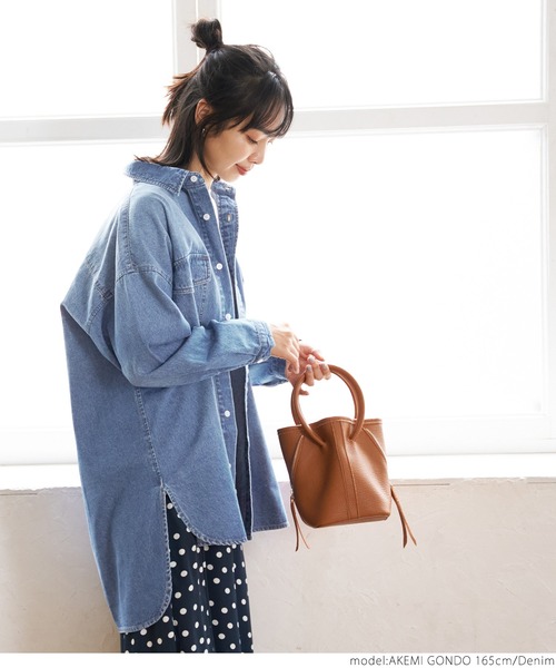 coca(coca)(コカ)の「\新色追加/ビッグデニムシャツ(シャツ/ブラウス・レディース・ブルー系その他/アイボリー・ONE SIZE/M/L)」の5枚目の写真