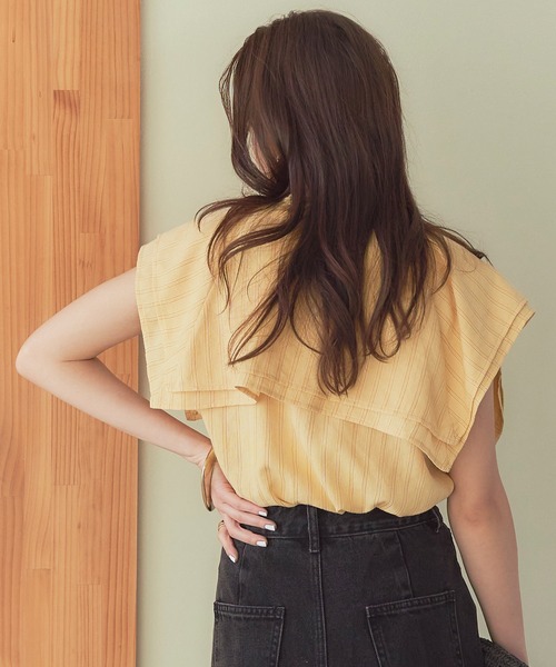 titivate(ティティベイト)の「スクエアビッグカラーノースリーブブラウス(シャツ/ブラウス・レディース・イエロー/ブルー/パープル/オフホワイト/ブラック/ライトグリーン/オレンジ系その他・M/S)」の14枚目の写真