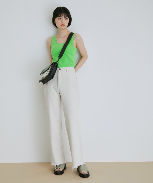 ADAM ET ROPE'（アダムエロペ）の「カップインニットタンク（タンクトップ・レディース・ブラック/キナリ/ライトグリーン・FREE）」の17枚目の写真