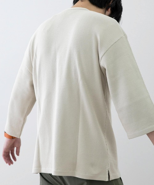 EKAL(エカル)の「EKAL レイクショアサーマル7/S Tシャツ(Tシャツ/カットソー・メンズ・ベージュ/ブラック系その他・MEDIUM/LARGE)」の9枚目の写真