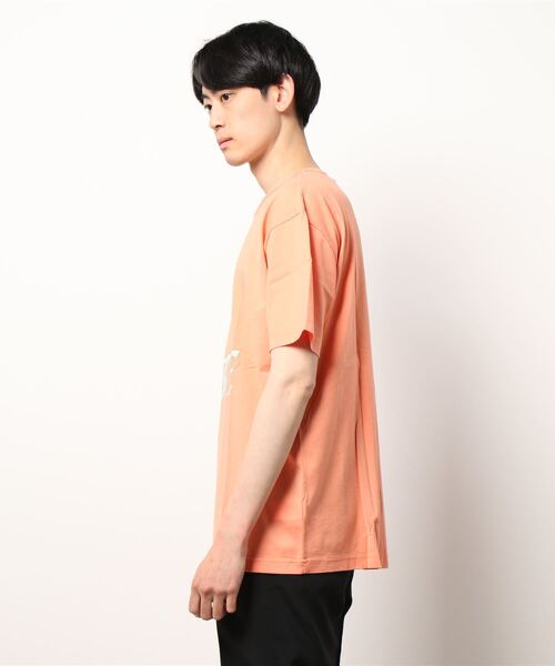 NAISSANCE（ネサンス）の「NAISSANCE(ネサーンス)/LOGO T-SHIRT ロゴTシャツ（Tシャツ/カットソー・メンズ・ホワイト/ピンク/チャコール・MEDIUM/LARGE）」の4枚目の写真