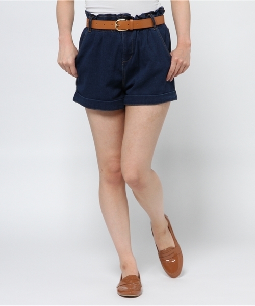 one after another NICE CLAUP（ワンアフターアナザーナイスクラップ）の「【non-no4月号掲載 ナイスクラップ】ベルト付ハイウェストショートパンツ（その他パンツ・レディース・オフホワイト/ブルー系その他/インディゴブルー/ストライプ・FREE）」の3枚目の写真