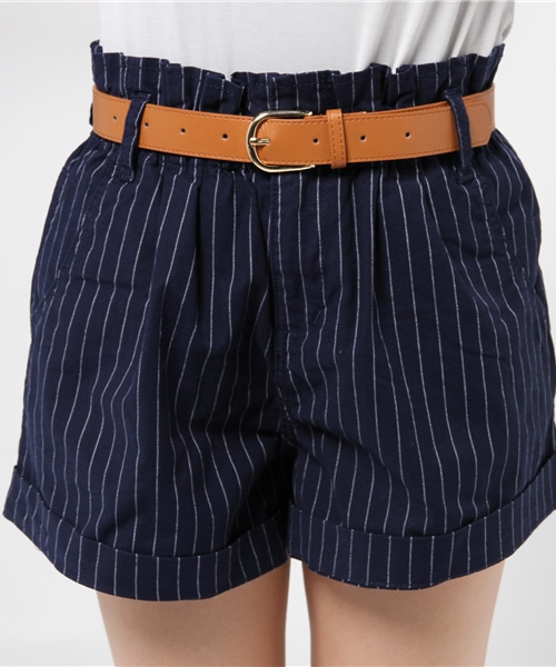 one after another NICE CLAUP（ワンアフターアナザーナイスクラップ）の「【non-no4月号掲載 ナイスクラップ】ベルト付ハイウェストショートパンツ（その他パンツ・レディース・オフホワイト/ブルー系その他/インディゴブルー/ストライプ・FREE）」の14枚目の写真