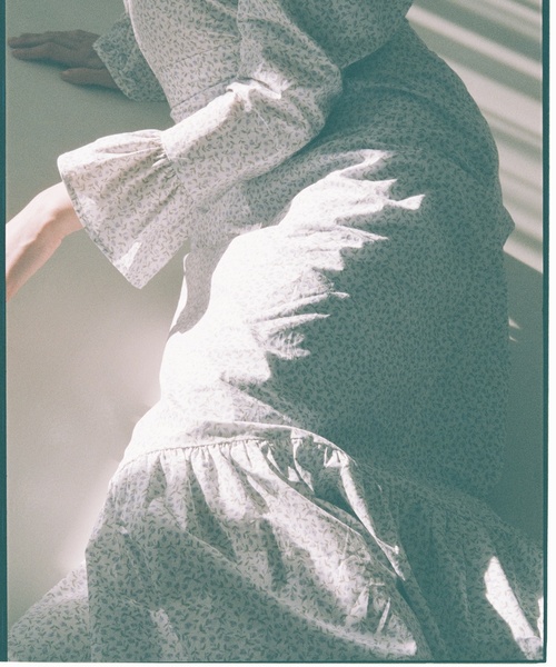 Charles Chaton(シャルルシャトン)の「リトルフラワースカート(スカート・レディース・サックスブルー・36/34)」の11枚目の写真