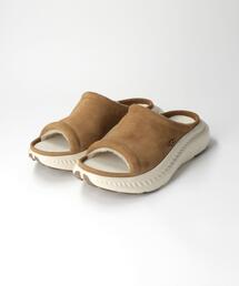 UGG　アグ　CA805 　V2　SLIDE CA805 V2 Slide Sandal | UGG