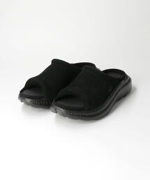 UGG（アグ）の「＜UGG（アグ）＞ CA805 V2 SLIDE/サンダル