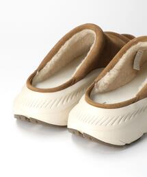 UGG アグ サンダル CA805 V2 SLIDE スライド　24cm EES0122S0200_pz_a001.jpg