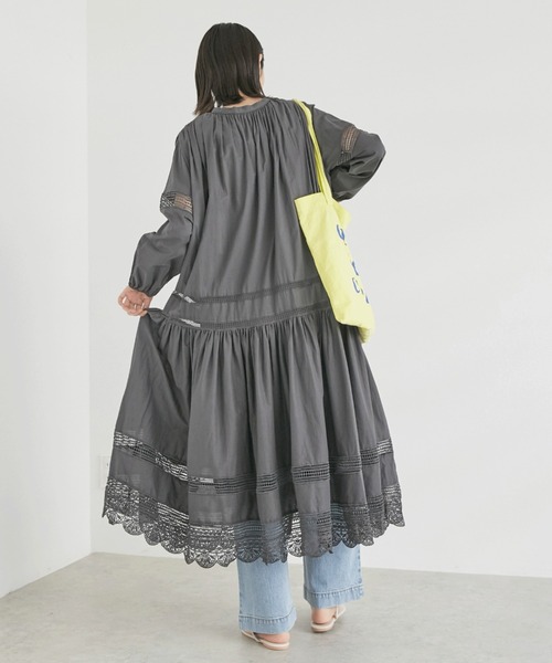 Doux archives（ドゥアルシーヴ）の「綿ローンレース切替マキシ  