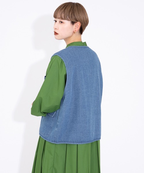 kutir(クティール)の「デニムフィッシングベスト(ベスト・レディース・ライトブルー/オフホワイト/ブルー・FREE)」の10枚目の写真