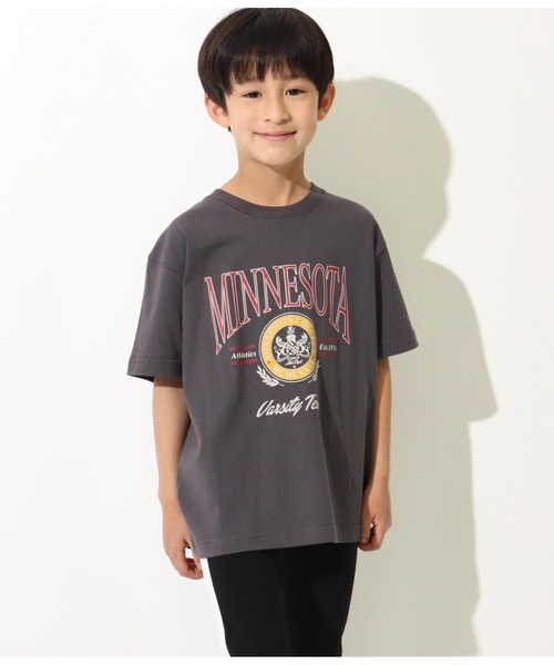 ANAP kids（アナップキッズ）の「カレッジプリントビッグTシャツ（Tシャツ/カットソー・キッズ・ベージュ/ホワイト/スミクロ・120cm/130cm/110cm）」の4枚目の写真