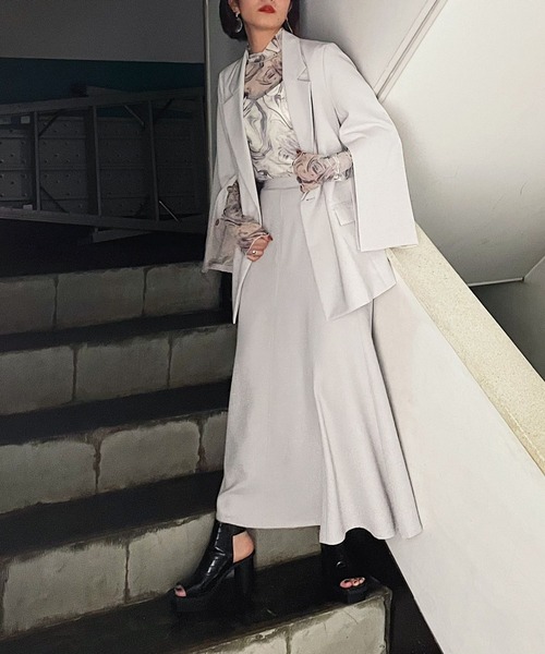 PAGEBOY（ページボーイ）の「ワイドフレアスカート（スカート・レディース・ブラック/ロイヤルブルー/グレイッシュベージュ・FREE）」の8枚目の写真