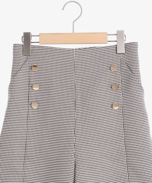 MAJESTIC LEGON(マジェスティックレゴン)の「ダブルボタンショートパンツ(その他パンツ・レディース・ブラック/ブラック系その他/ブラウン系その他2・MEDIUM)」の19枚目の写真