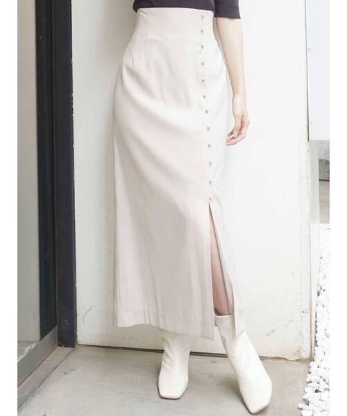MERCURYDUO（マーキュリーデュオ）の「ボタンデザインスリットタイトスカート（スカート・レディース・オフホワイト/ネイビー/ベージュ・SMALL/MEDIUM）」の11枚目の写真