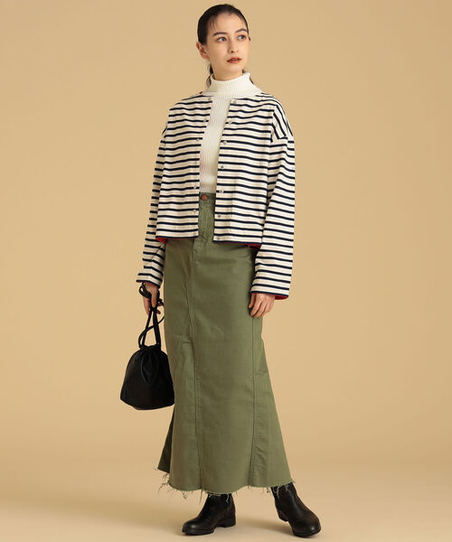 Ray BEAMS（レイビームス）の「ORCIVAL / クルーネック カーディガン（カーディガン/ボレロ・レディース・ホワイト系その他/ブラック系その他・1）」の4枚目の写真