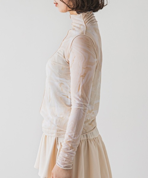 rectangle（レクタングル）の「マーブルシアートップス（Tシャツ/カットソー・レディース・ベージュ/ラベンダー・FREE）」の8枚目の写真