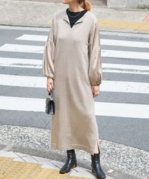 サテンバルーンスリーブニットワンピース