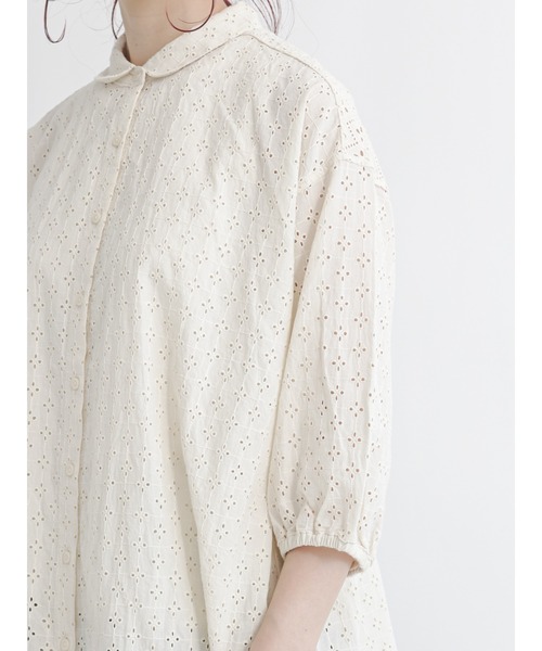 Samansa Mos2（サマンサ モスモス）の「オーバーレースシャツ（シャツ/ブラウス・レディース・ブラック/モカ/キナリ・ﾌﾘ-）」の12枚目の写真