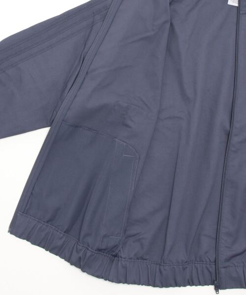 adidas（アディダス）の「スケートボーディング ファイヤーバード トラックジャケット（ジェンダーニュートラル） / アディダスオリジナルス（ナイロンジャケット・メンズ・ブルー/ブラック/グレー・X-LARGE/SMALL/XX-LARGE/X-SMALL/3XL/MEDIUM/LARGE）」の10枚目の写真