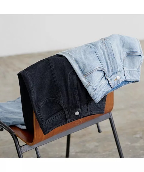 Petitle（プチレ）の「[ 低身長向けサイズ ] ハイウエストセンターシームセミフレアデニムパンツ（デニムパンツ・レディース・ブラック/ライトブルー/インディゴブルー/アイボリー系/ダークブルー・PM/M/L/PL/PS/XS.P）」の20枚目の写真